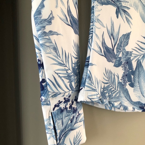 Tommy Bahama Active Jacket - Picture 4 of 7